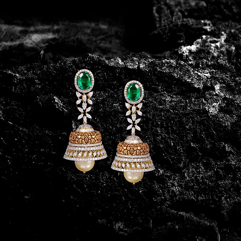 Emerald Diamond Earrings in 18K Gold